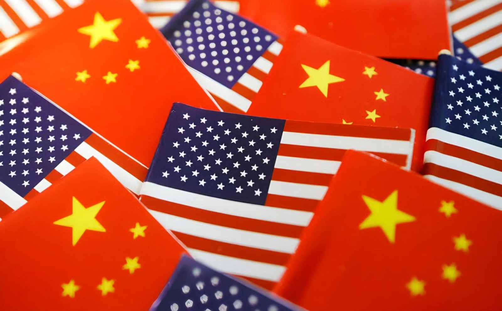 US Blacklists 4 Chinese Tech Firms